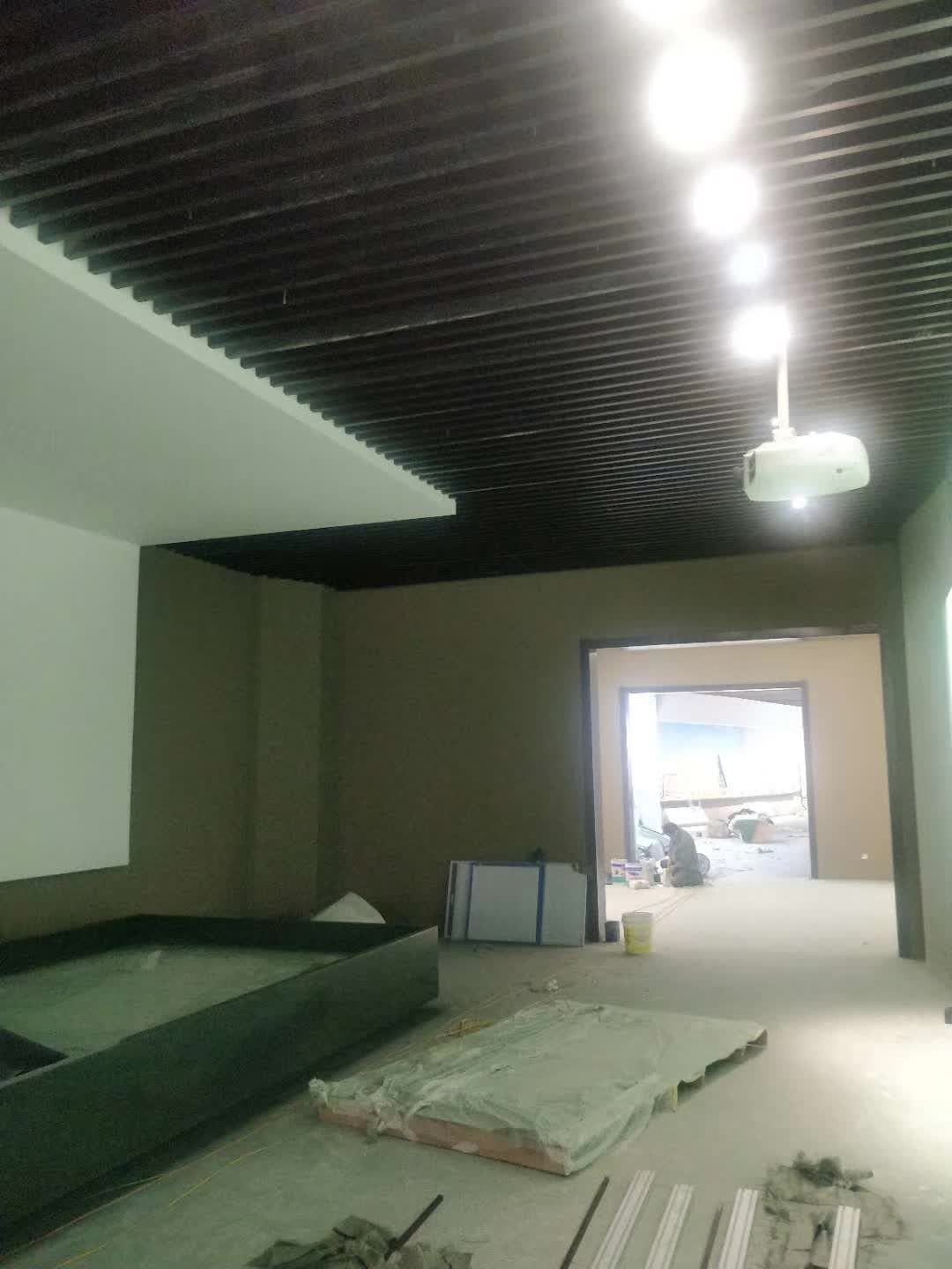 S212与X708交叉口内蒙羊文化博物馆 多媒体进场安装 滑轨 沙盘 — 现场照片 9
