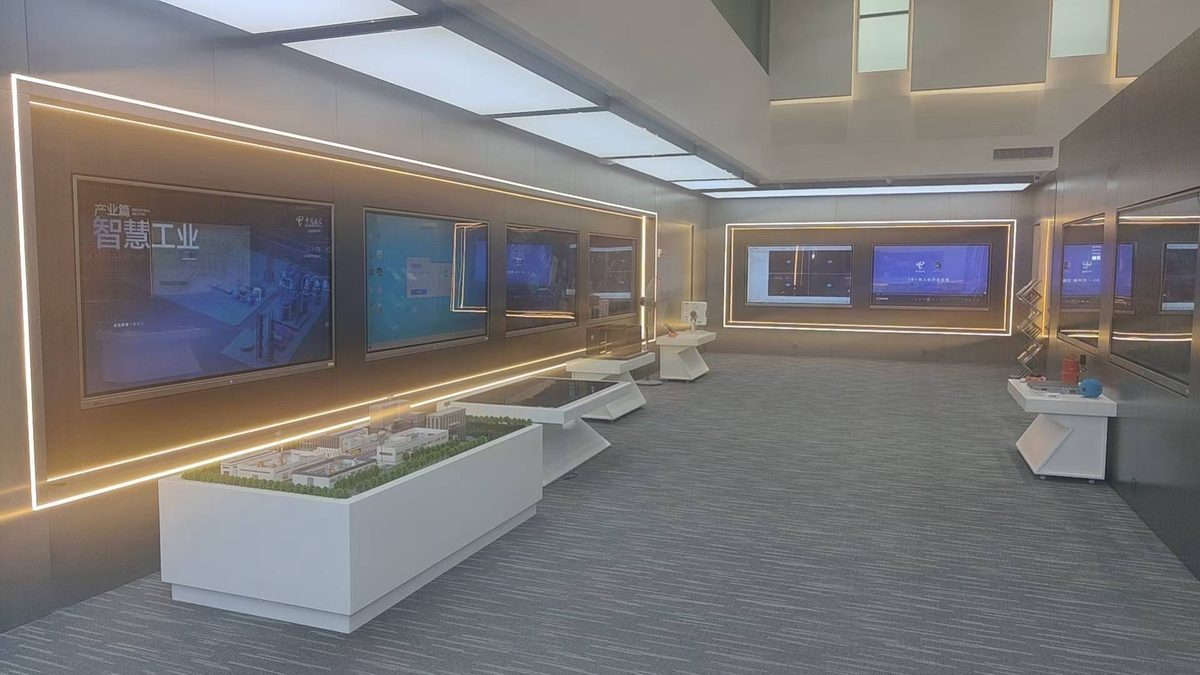 中国电信辽宁省电信公司辽宁电信总公司多媒体展厅 交付投入使用 — 现场照片 8